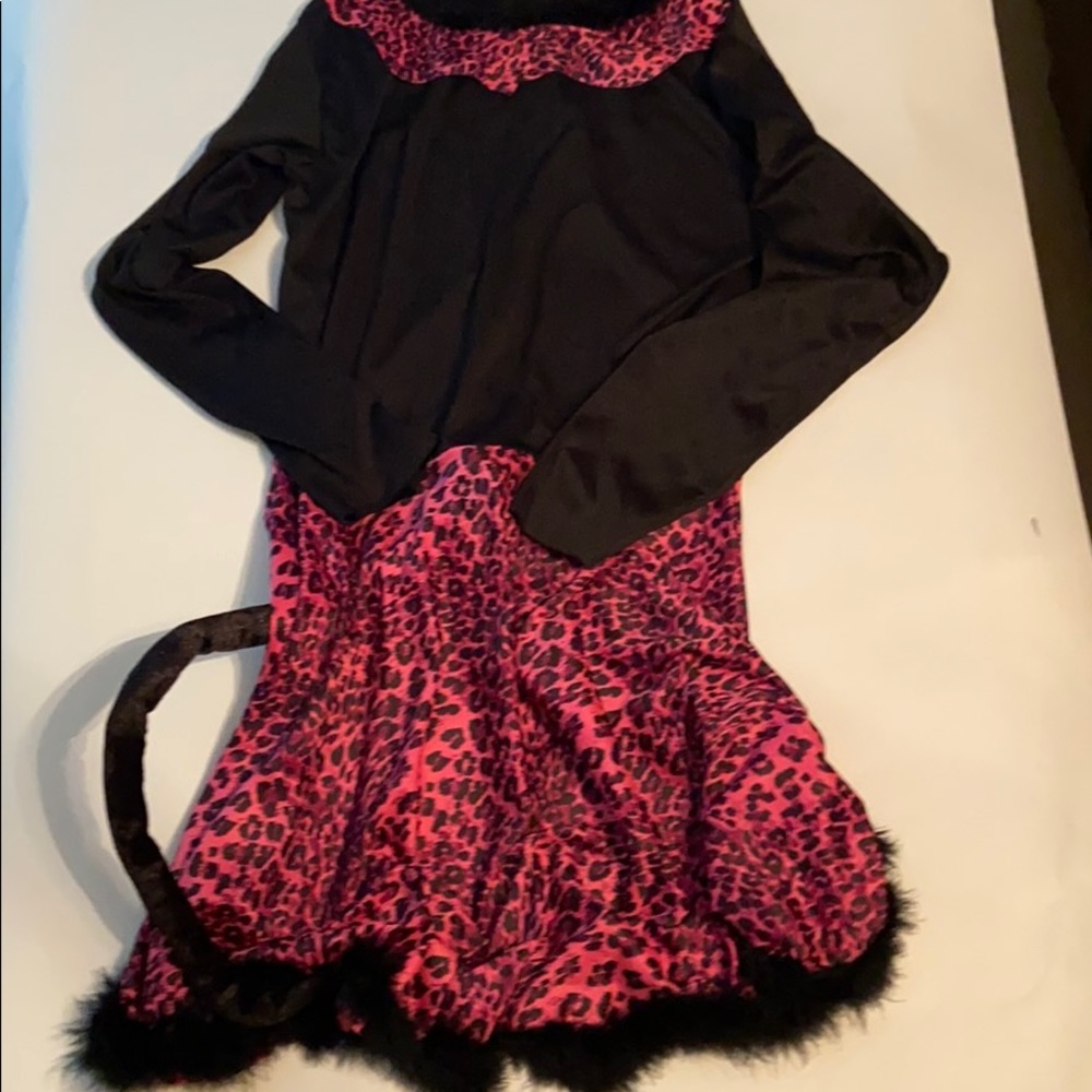 Cat costume